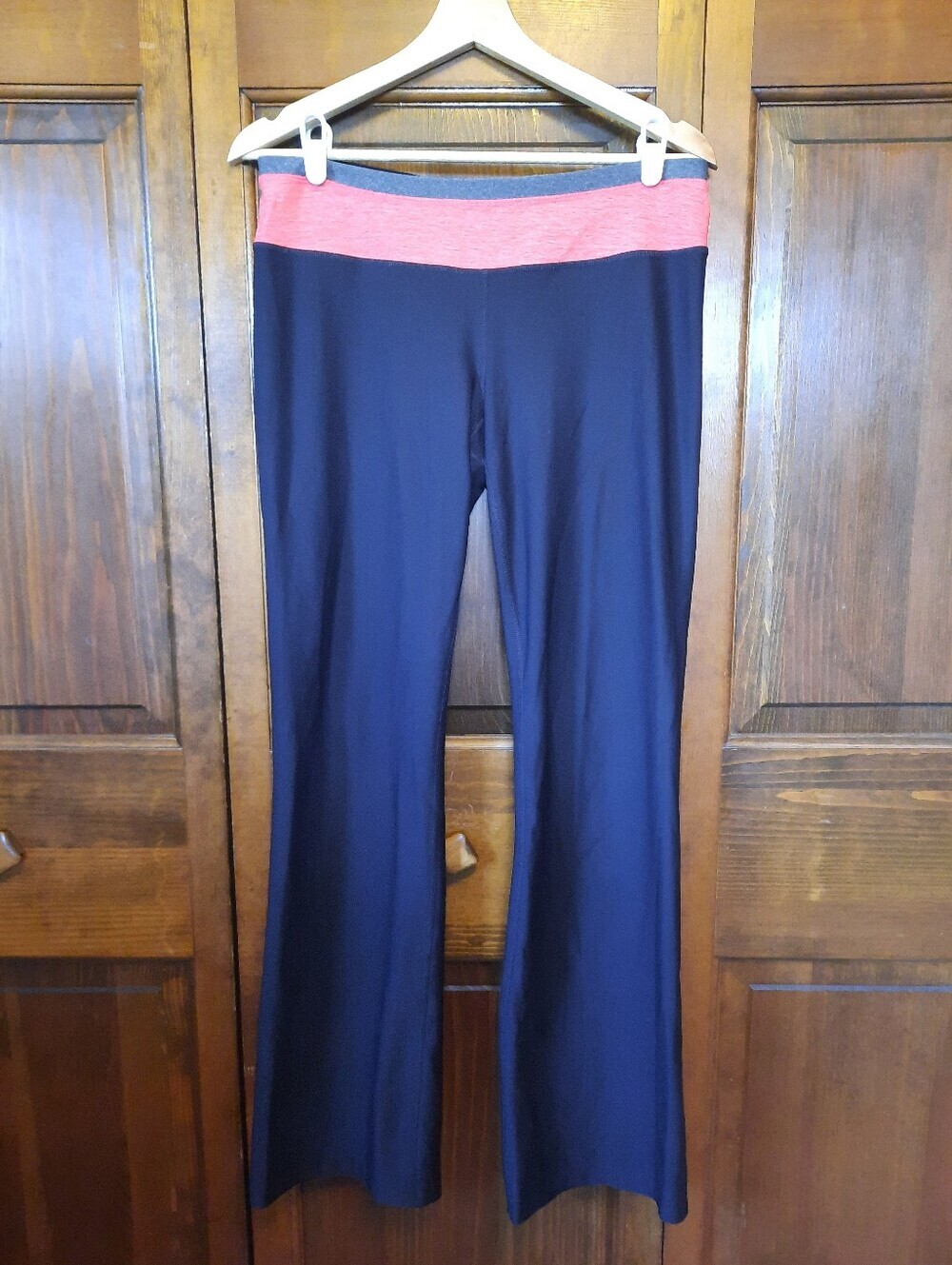 Xersion Black Low-Rise Bootcut Leg Yoga Pants Activewear Gym Workout Size Large